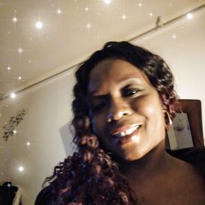 Meet your Posher, Tina